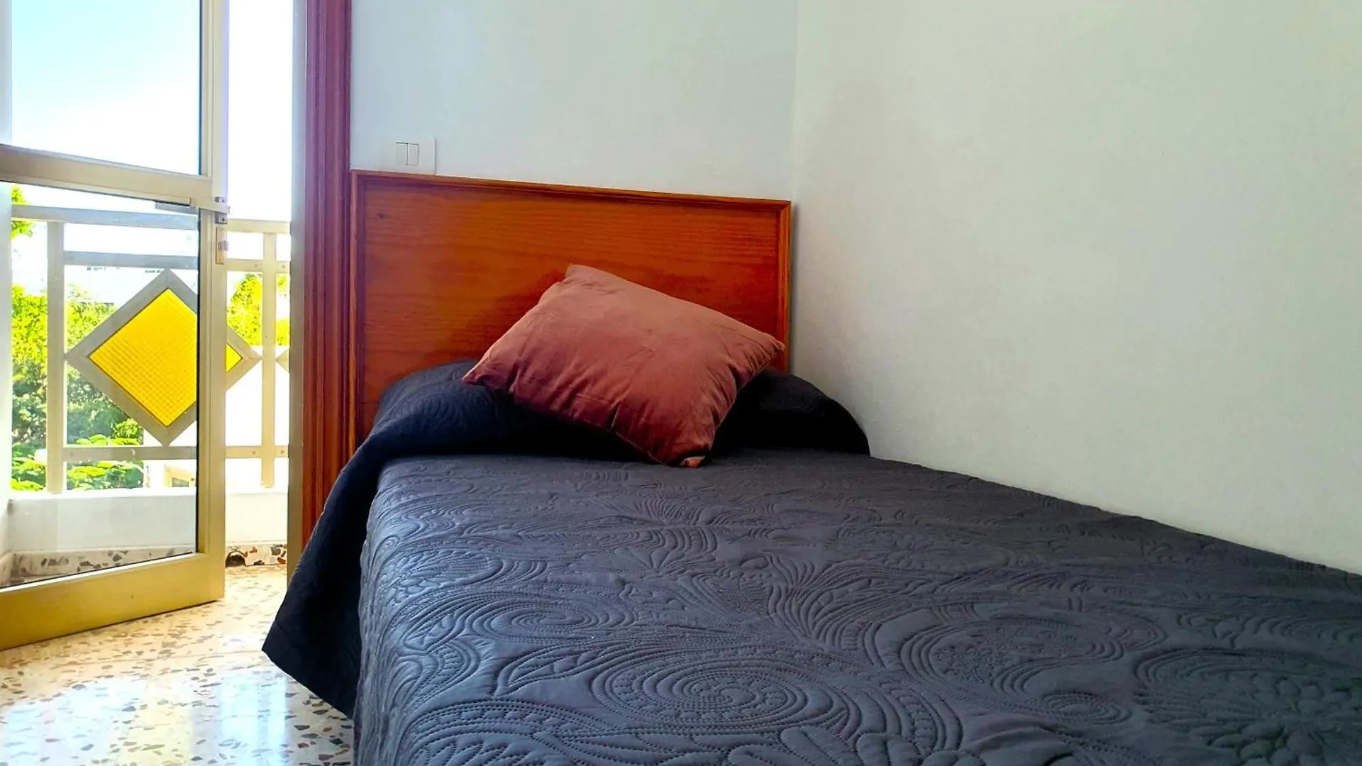 Seaside Whale Apartments Wifi 2I Los Abrigos İspanya